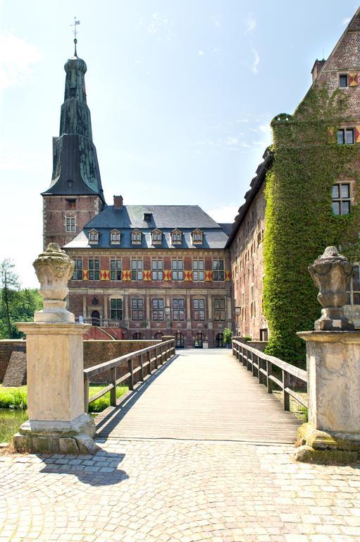 Schloss Raesfeld Hotell Exteriör bild